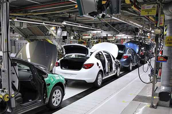Chambre d'essai environnemental pour l'industrie automobile