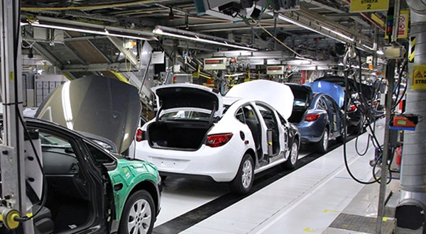 Chambre d'essai environnemental pour l'industrie automobile