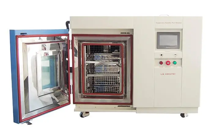 Explorez les performances de la chambre climatique LIB 30L pour les tests environnementaux