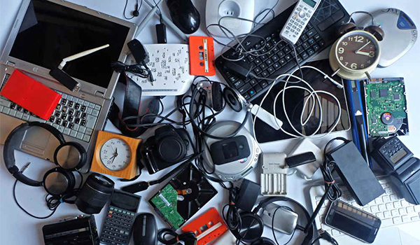 Pourquoi la chambre d'essai haute basse température doit-elle être utilisée pour la vérification des produits électroniques?