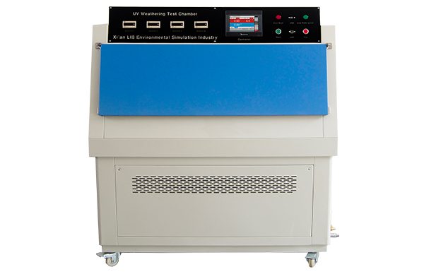 La chambre UV d'essai peut-elle vraiment simuler l'environnement extérieur?
