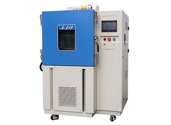 Chambre d'essai de batterie pour les expériences de fuite thermique de batteries au lithium-ion